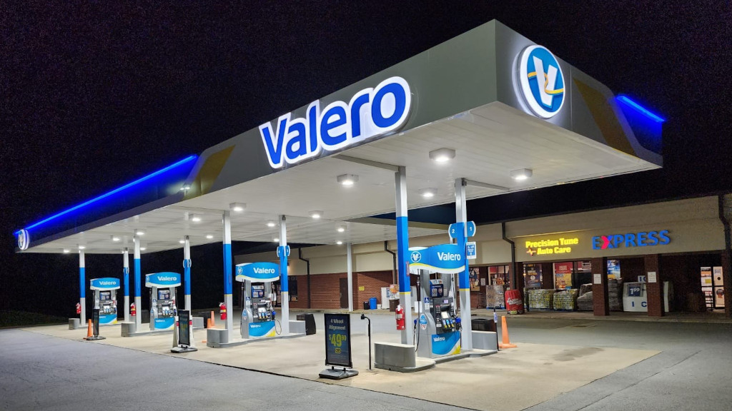 Valero Gas Station New Build