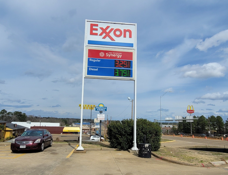 Exxon Price Sign with Synergy logo